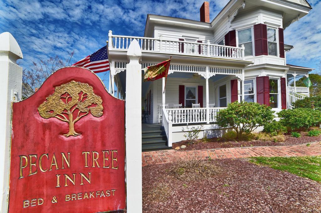 Pecan Tree Inn Beaufort Buitenkant foto